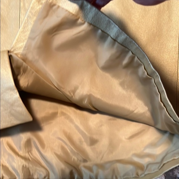 Santa Fe leather Elegant Gold Women's Dress Set excellent condition - Picture 5 of 9